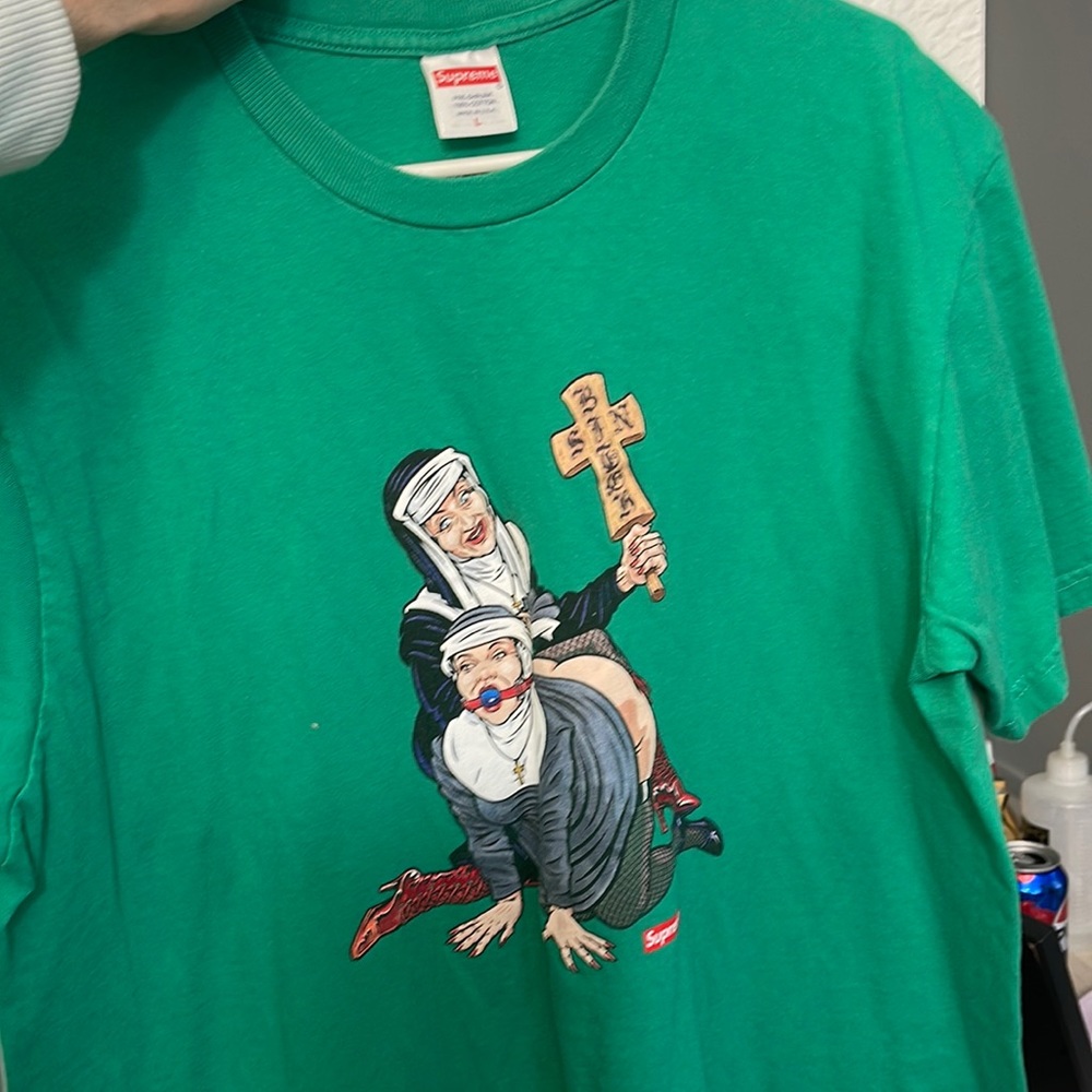 Supreme shirt